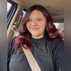 Meet your Posher, Abbie